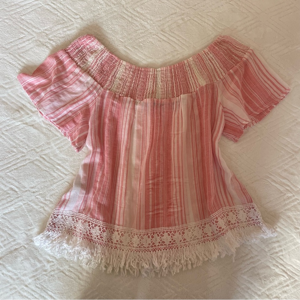 Abercrombie Off-the-Shoulder Top